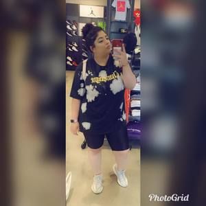 Meet your Posher, Shellsea